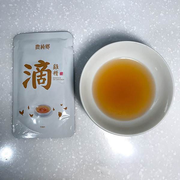 農純鄉 滴雞精（喜愛程度：3＊）
