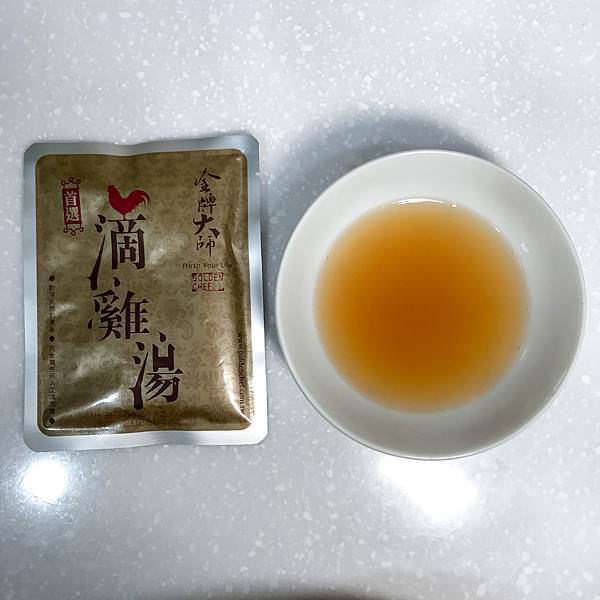 金牌大師 滴雞湯（喜愛程度：2＊）