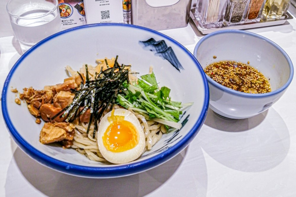 食・東京 中目黑|AFURI 阿夫利|柚子鹽拉麵,一碗孩子超愛的清新拉麵,靈魂的叉燒飯千萬別錯過! - 第8張圖