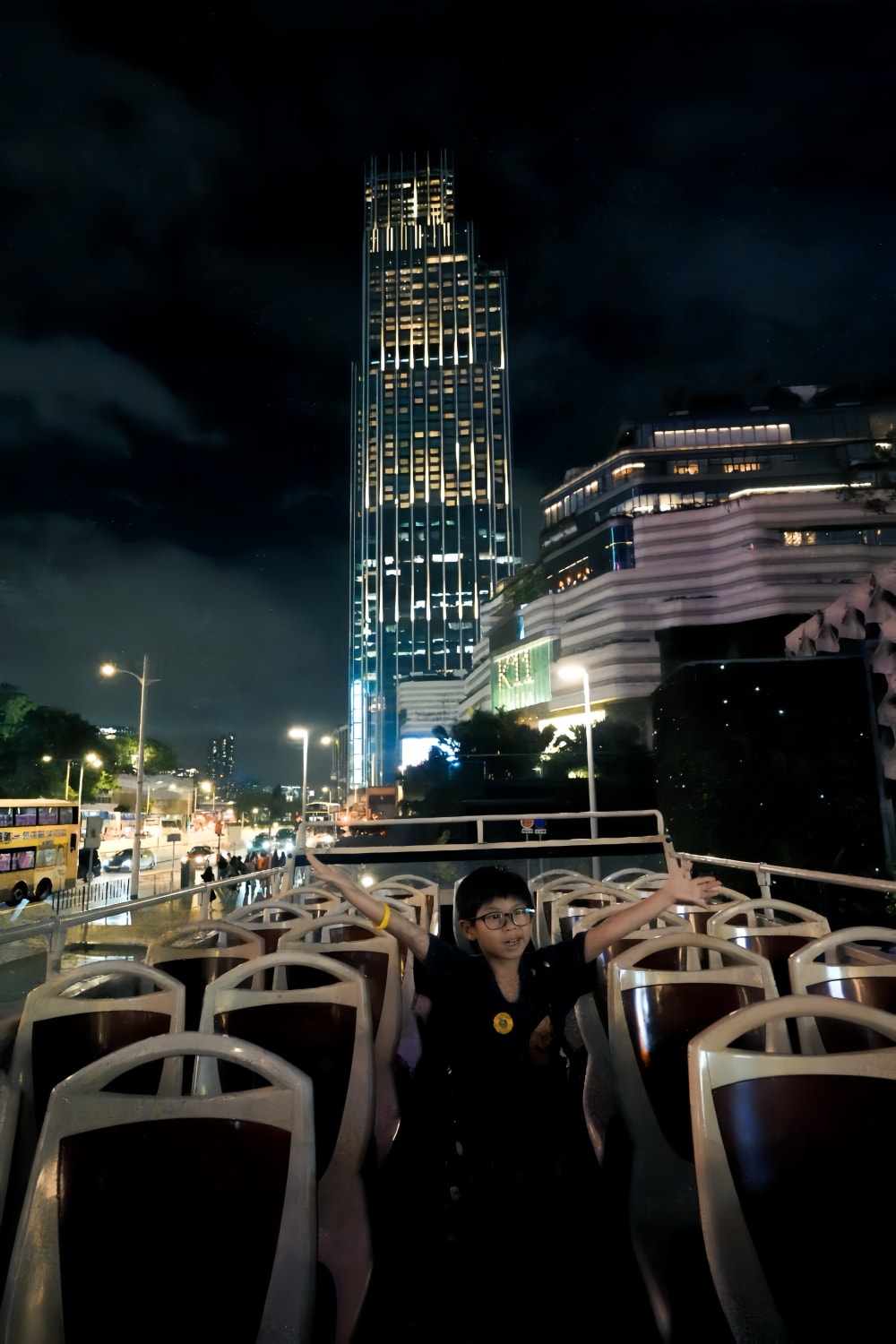 玩・香港 尖沙咀|Big Bus Tours 九龍夜遊|坐上Big Bus遊車河,告訴你在地人才知道的香港故事,原來香港的夜如此的美! - 第15張圖