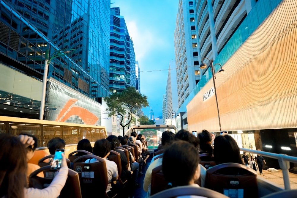 玩・香港 尖沙咀|Big Bus Tours 九龍夜遊|坐上Big Bus遊車河,告訴你在地人才知道的香港故事,原來香港的夜如此的美! - 第9張圖