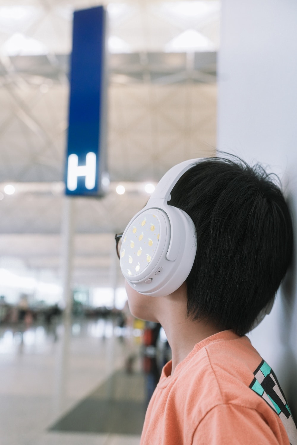 育兒・開箱|BuddyPhones兒童耳機|兒童耳機怎麼選?2025新款BuddyPhones一指切換三大模式,學習模式超好用,通透模式讓旅行移動更安全! - 第2張圖