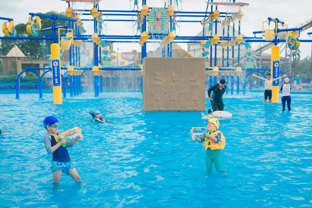 玩・桃園 龍潭|WOW轟浪水樂園|每到夏天我要去海邊?不,我要去小人國「WOW轟浪水樂園」,大朋友小朋友都愛的轟浪水樂園回來了!! - 第9張圖