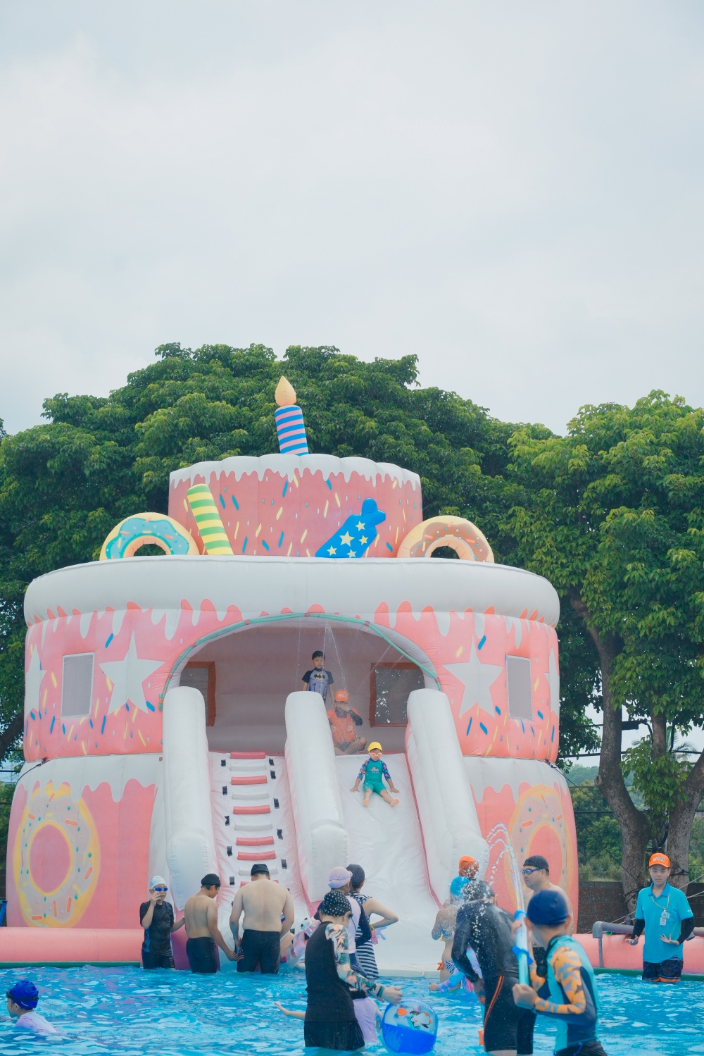 玩・桃園 龍潭|WOW轟浪水樂園|每到夏天我要去海邊?不,我要去小人國「WOW轟浪水樂園」,大朋友小朋友都愛的轟浪水樂園回來了!! - 第21張圖